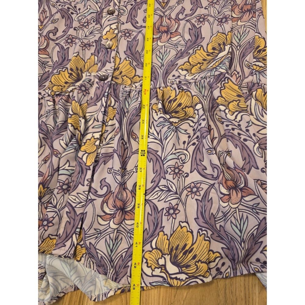 Wayward Fancies Dress Medium Purple Floral Button Down Knee‎ Length Short Sleeve - Picture 6 of 7